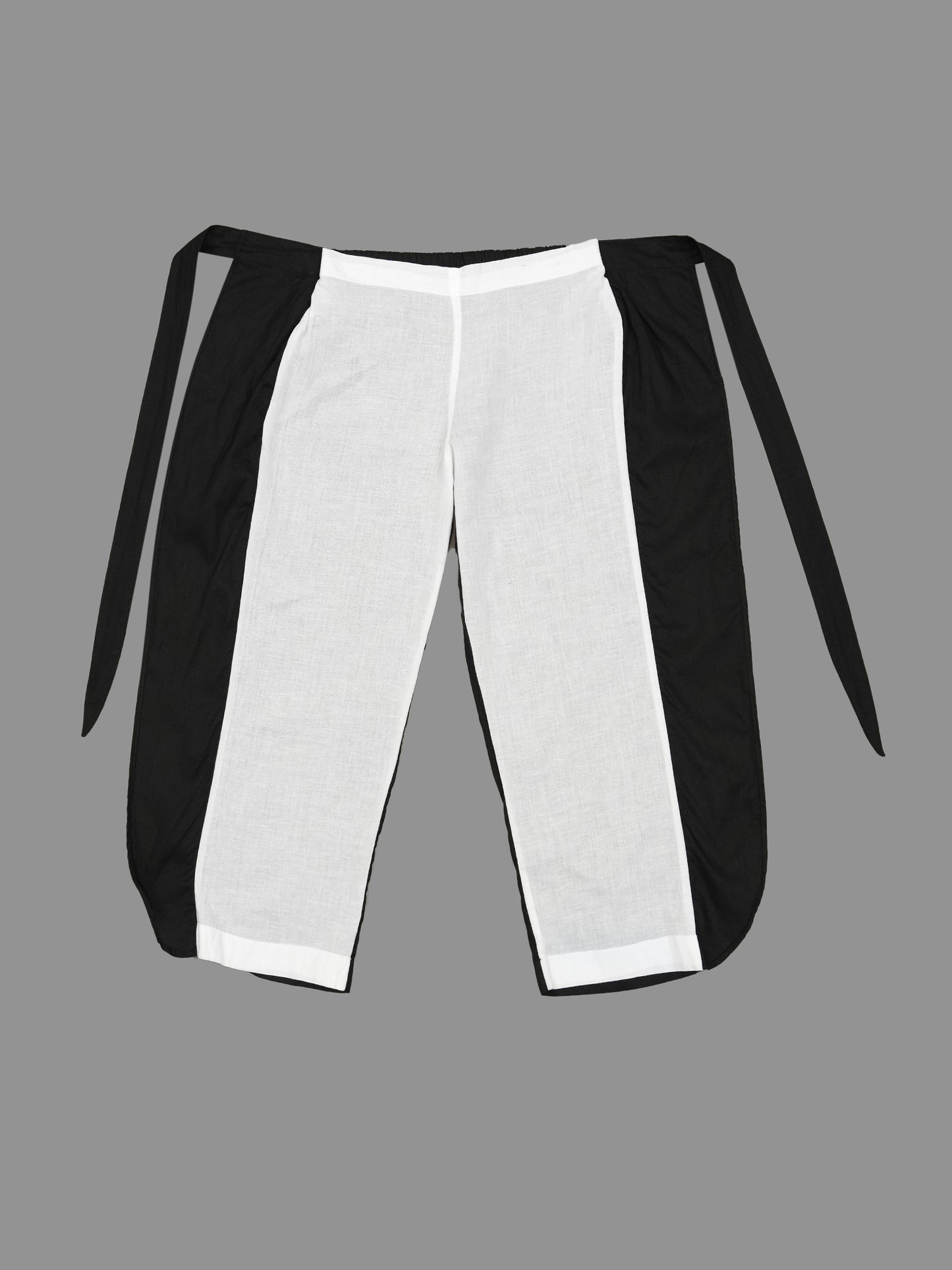 Umbra Pyjamas - White Core